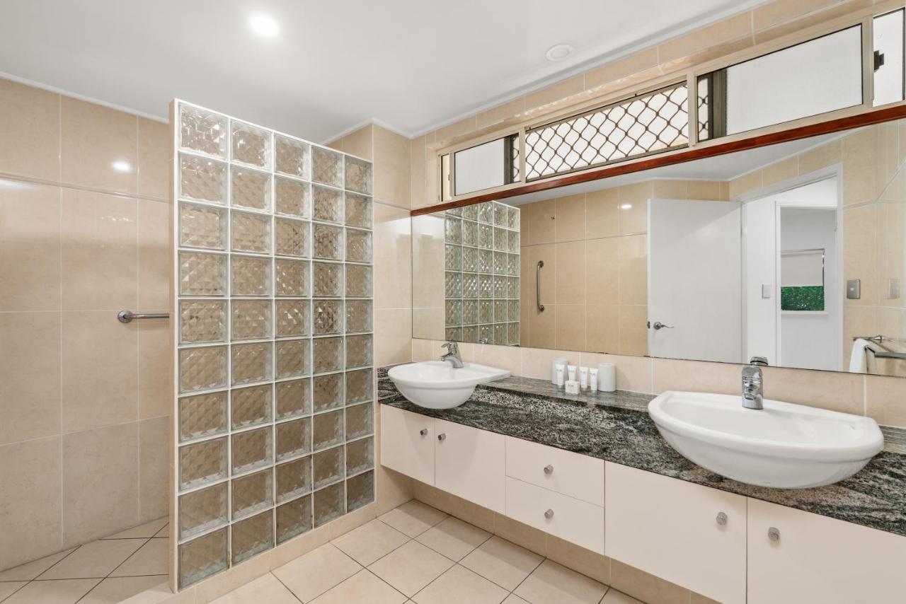Arlington Apartments Клифтън Бийч Екстериор снимка